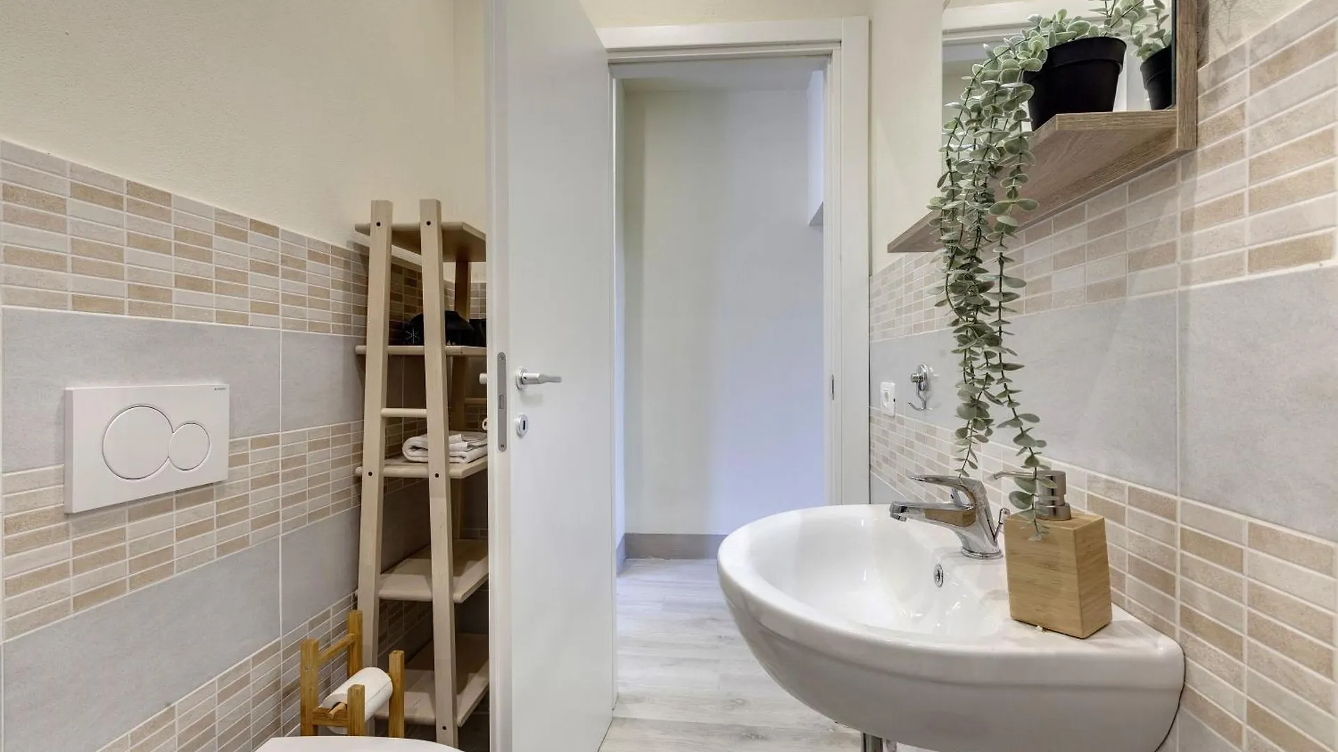 Opera - Sinfonia - Minuetto - Melody Apartments By Mamo Florence